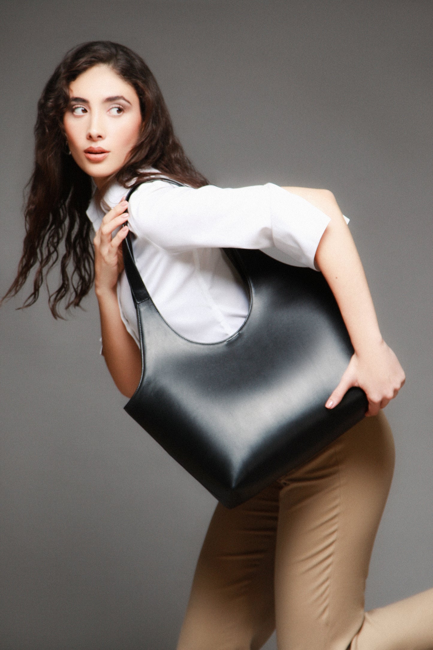 Yaya Tote Black Napa